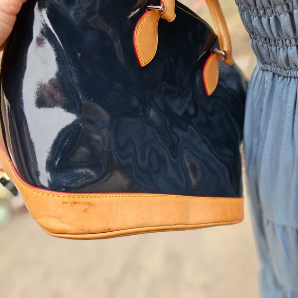 Dooney and Bourke Satchel Handbag Crossbody Shoulderbag Patent Leather Pre-owned - Picture 6 of 12